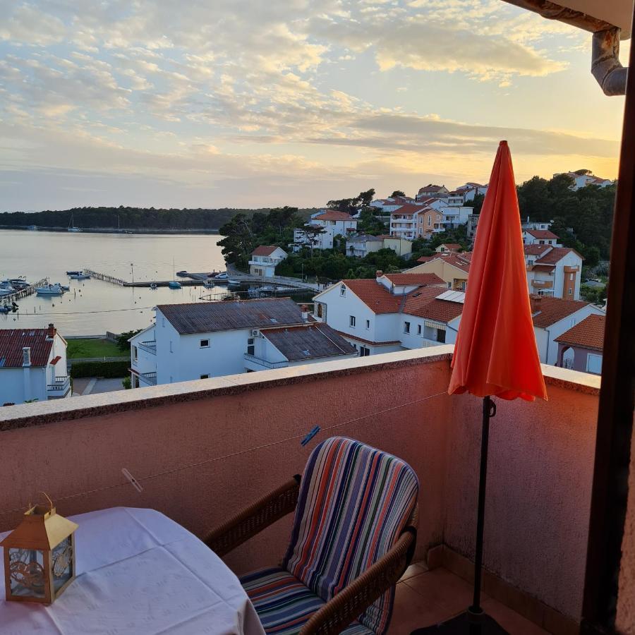 Haus Mandarina Apartment Palit Екстериор снимка